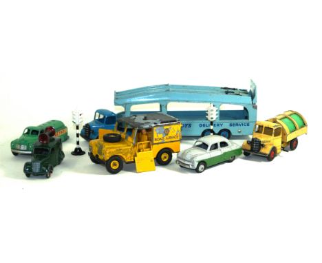 A quantity of unboxed diecast vehicles, mainly DinkyIncluding Pulmore car transporter no. 582, with loading ramp no. 994, Bed