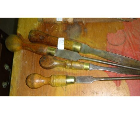 4 x vintage long screwdrivers