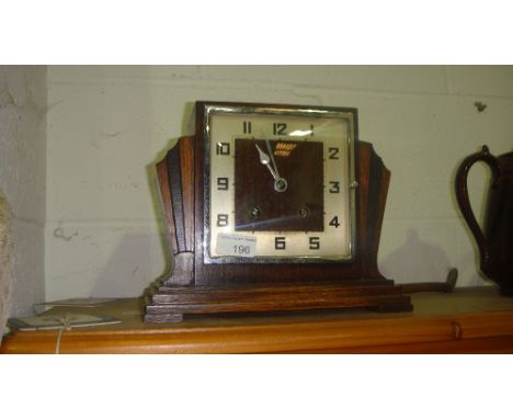 Vintage oak cased mantle clock