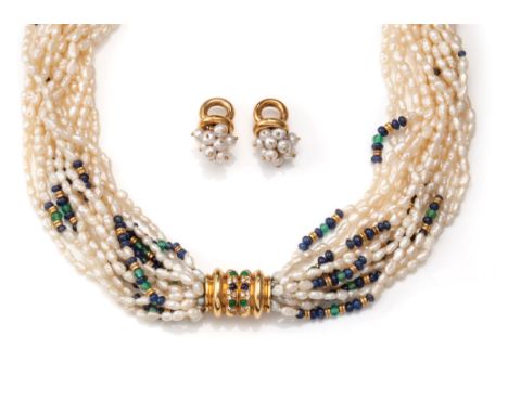 


A SWEETWATER PEARL NECKLACE AND A PAIR OF PENDANTS WITH 18K GOLD AND GEM-SET CLASP, STELTMAN 
The Hague, circa 1980 
The m