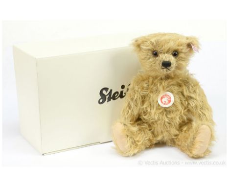 Steiff James teddy bear, white tag 036675, LE 1500, 2010, inspired by a design from the 1920s, brass mohair, with chest tag, 