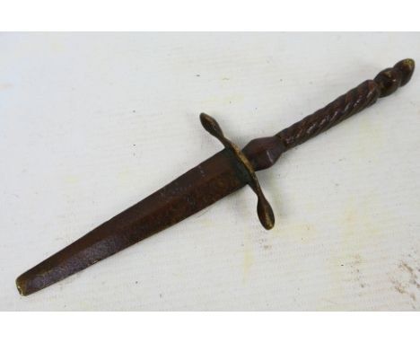 An antique bronze knife, believed by the vendor to be 16th century, 22 cm (l). [W]

Note: This lot is not for sale to people 