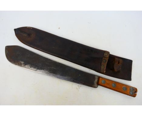 A World War One (WW1 / WWI) British army machete, stamped to the 37 cm (l) blade with maker's mark Samuel Kitchin Sheffield a