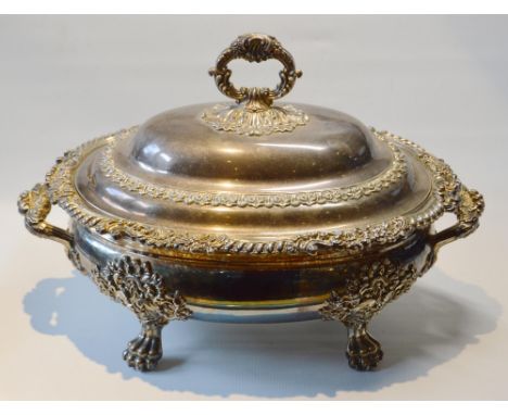 Good Old Sheffield plated oval soup tureen with scallop and foliate bands, on paw feet, c. 1820, 41cm.CONDITION REPORT: There