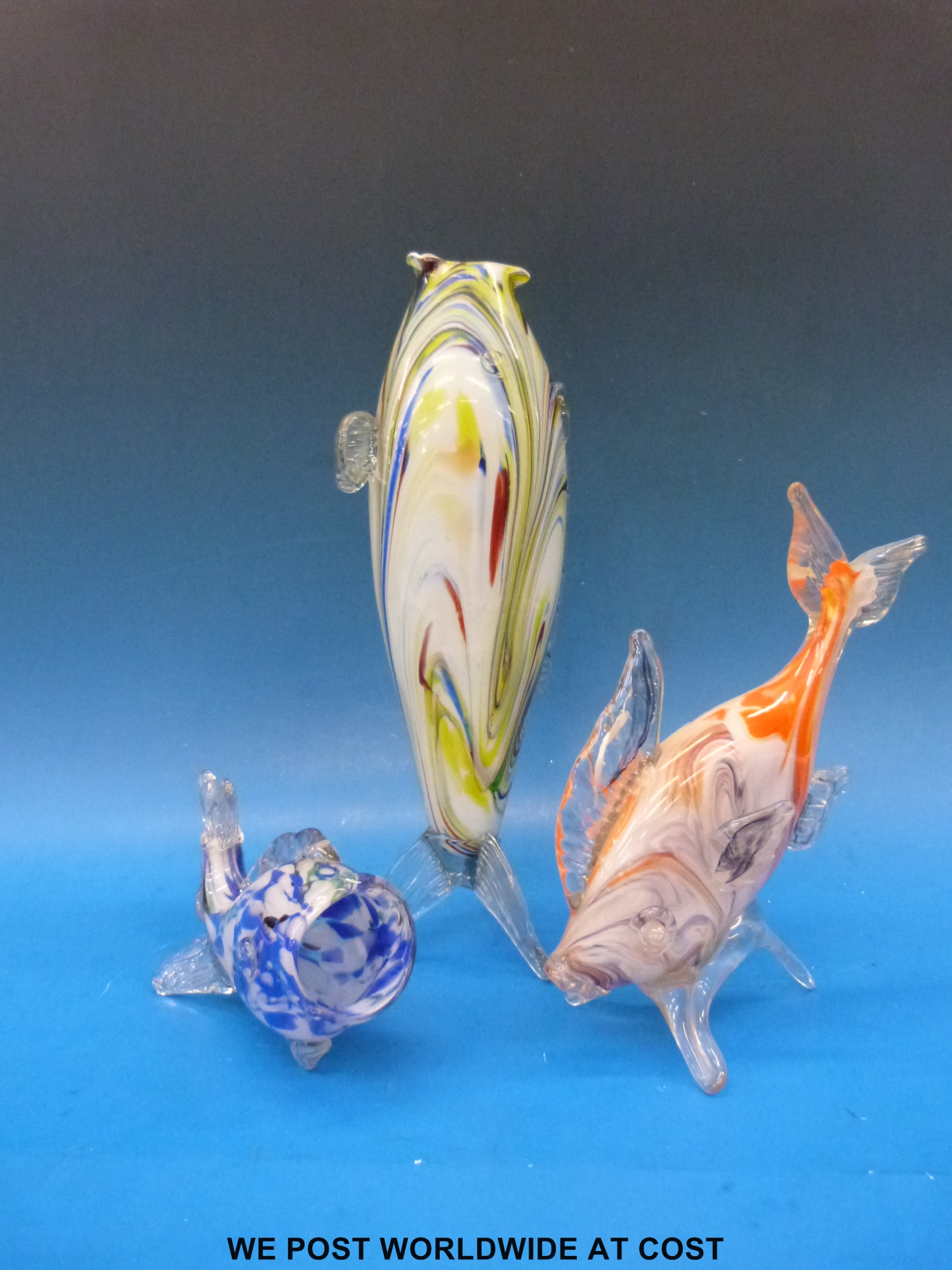 Murano fish, fifteen assorted sizes and colours