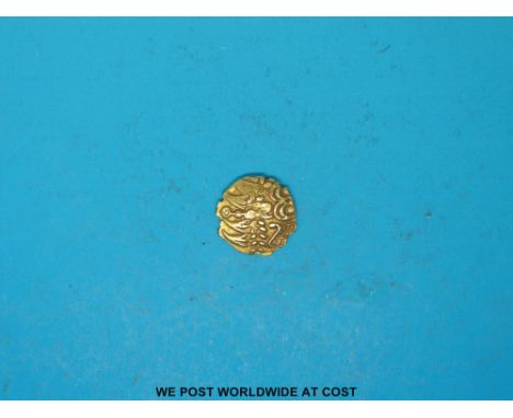 Early Celtic uninscribed mid to 1st century BC gold quarter stater 1.42g 13mm.  Wreath pattern, reverse triple tailed annulat