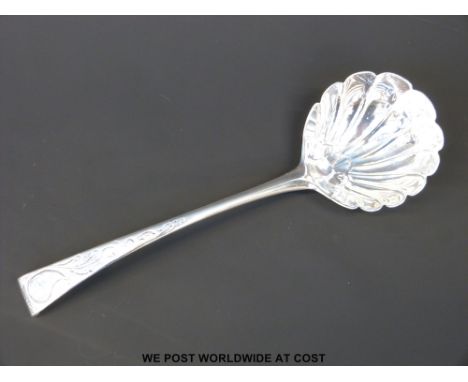 An Irish hallmarked silver George III bottom marked ladle,  Dublin 1800, maker William Ward (length 18cm, 49g)