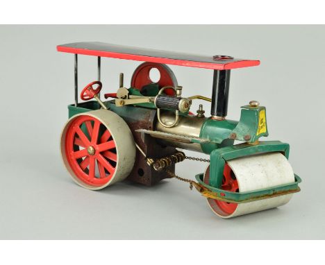 AN UNBOXED WILESCO 'OLD SMOKY' LIVE STEAM ROLLER, No.D36/D365, not tested, roof appears to be a replacement, playworn conditi