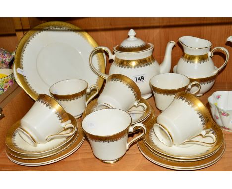 ROYAL GRAFTON 'REGAL' TEASET, to include teapot, milk jug, sugar bowl, cake plate (different backstamp), six cups, six saucer