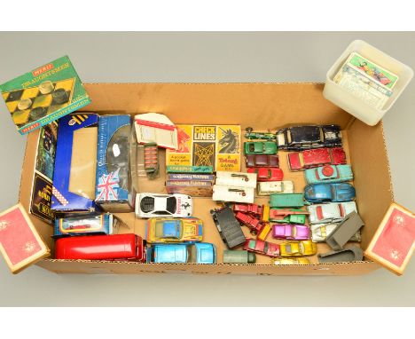 A QUANTITY OF BOXED AND UNBOXED ASSORTED PLAYWORN DIECAST VEHICLES, to include Dinky, Corgi, Matchbox, Solido, Hot Wheels, Tr