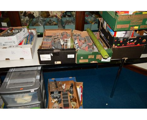 A LARGE QUANTITY OF OO GAUGE MODEL RAILWAY TRACK AND LINESIDE ACCESSORIES, BUILDINGS, BOOKS AND MAGAZINES, etc, boxed and unb