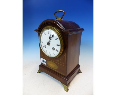 AN INLAID MAHOGANY EDWARDIAN GEORGIAN STYLE MANTEL CLOCK WITH BRASS CARRYING HANDLE AND FEET, WORKS MARKED MARTI FRANCE. H. 2