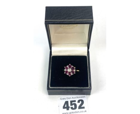 18k gold and platinum ring with diamond and rubies cluster, size P/Q, w: 3.3 gms