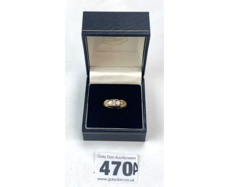 18k gold ring set with 2 opals and white stones, size I, w: 2.9 gms