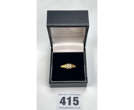 18k gold ring set with centre diamond, approx .55 pts, old cut, SI2, colour H-I,size R, w: 3.6 gms