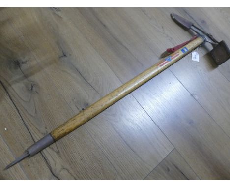 Stobai vintage ice axe