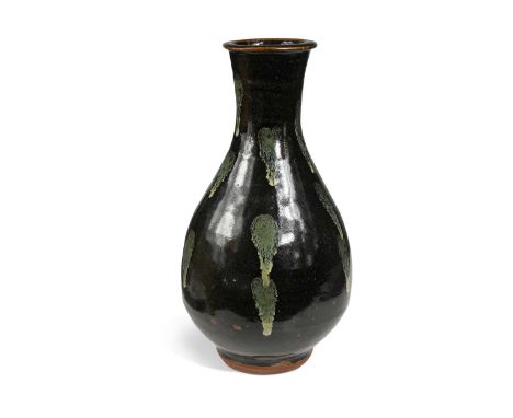 § Jim Malone (British, born 1946), a large stoneware bottle vase, of bottle form, glazed in a tenmoku and decorated with vert