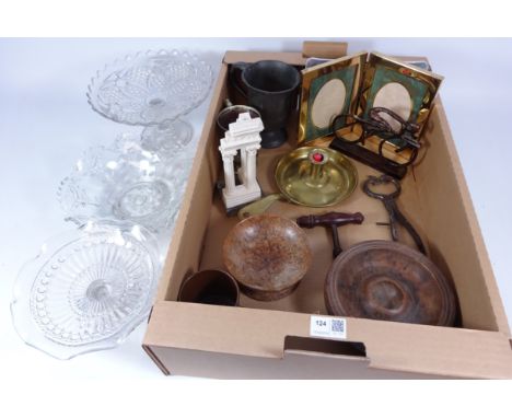 Small turned burr walnut bowl, brass chamber stick, pewter tankard, 19th Century sugar crushers, turned treen ash tray,  glas