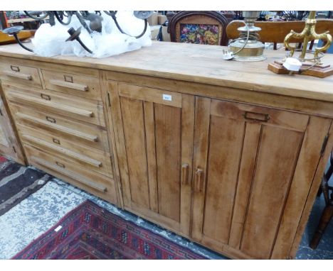 A LARGE VINTAGE SIDE CABINET WITH DRAWERS AND CUPBOARD.