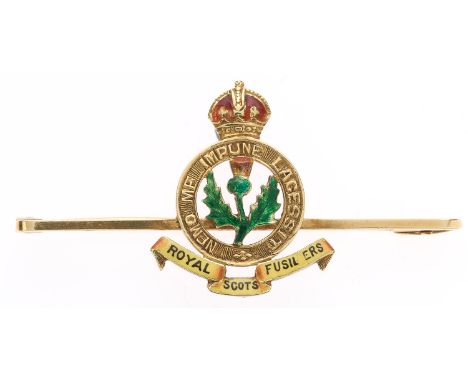 Royal Scots Fusiliers 15ct regimental bar brooch.  Good slender pinback bar, impressed 15CT, mounted with crowned NEMO ME IMP