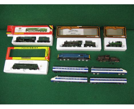 Quantity of non-working model railway locomotives for spares or repair to include: HO Fleischmann Warship diesel in green, "G
