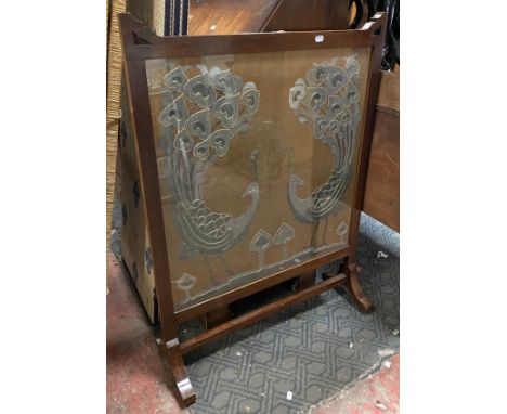 ORIENTAL FIRE SCREEN