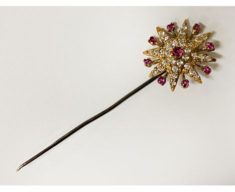 HIGH CARAT GOLD RUBY DIAMOND ON BROOCH