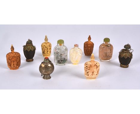 Two Chinese reverse glass hand painted snuff bottles,  one with Mandarin ducks, the other with gourds, vines and insects, tog