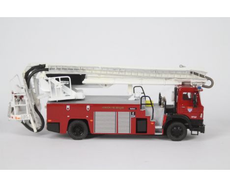 Fire Brigade Models - A built kit model Dodge Simon Snorkel Fire Engine in 1:48 scale in London Fire Brigade livery probably 