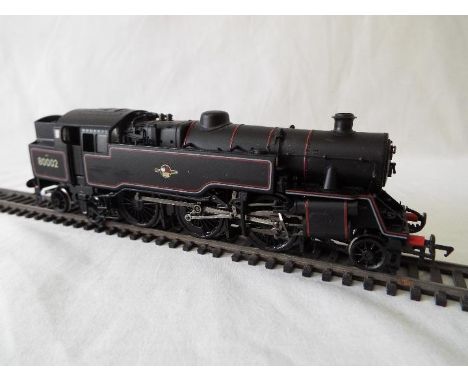 Bachmann - an OO gauge standard class 4MT, 2-6-4T tank locomotive, op no 80002, BR black lined livery with late crest, # 32-3