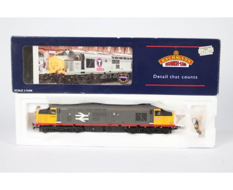 Bachmann - A OO gauge Class 37/5 Diesel loco in Red Stripe Railfreight livery operating number 37678 # 32-379. The model appe