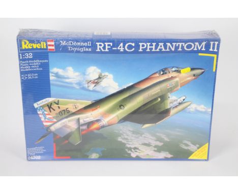 Revell - a 1:32 scale kit McDonnell Douglas RF-4C Phantom 2 in mint in factory sealed box