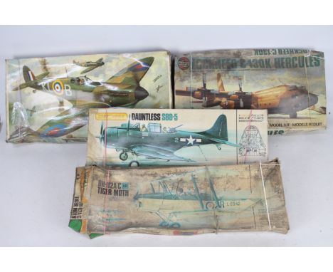 Airfix - Matchbox - 4 large aircraft model kits, Lockheed Hercules in 1:72 scale, Spitfire 1a in 1:72 scale, Douglas Dauntles