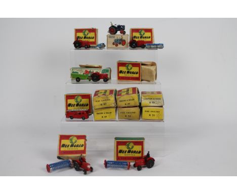 Wardie - Master Model - Britains Lilliput - 14 boxed vehicle models in OO scale including a Britains Lilliput Fordson Tractor