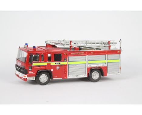 Fire Brigade Models - A built kit model Volvo Saxon FL6/14 Fire Engine in 1:48 scale in London Fire Brigade livery probably b