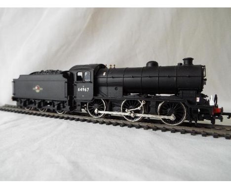 Bachmann - an OO gauge Gresley J39  class 0-6-0 locomotive and tender, op no 64967, BR black livery with late crest, # 31-852