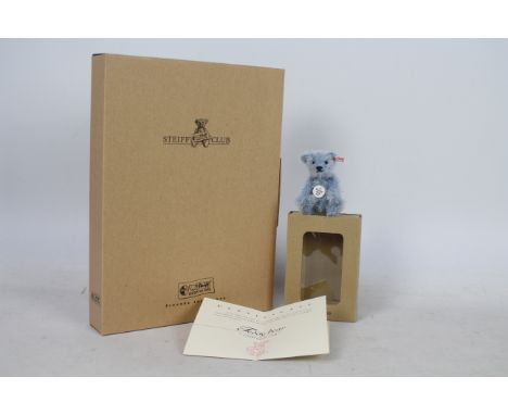 Steiff - A boxed miniature mohair 'Annual Gift 2004' bear - The light blue bear has plastic eyes, wool felt paws and nose. Jo