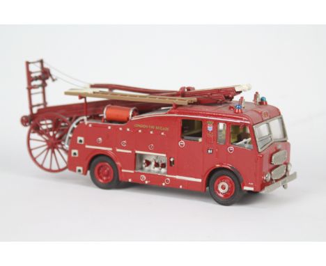 Fire Brigade Models - A built kit model Dennis F101 Fire Engine in 1:48 scale in London Fire Brigade livery. It looks to have