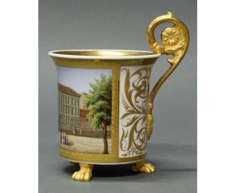 Ansichtentasse, KPM Berlin, um 1823-1832, polychrom und goldstaffiert, bezeichnet Hermann und Marie, Volutenhenkel, 13 cm hoc