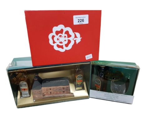 MINIATURE WHISKEYS &amp; HIP FLASK 