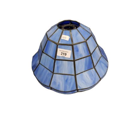 PAIR OF GLASS LIGHT SHADES 