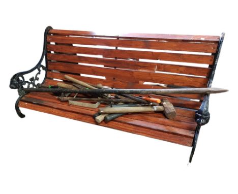 GARDEN BENCH &amp; HAND TOOLS 