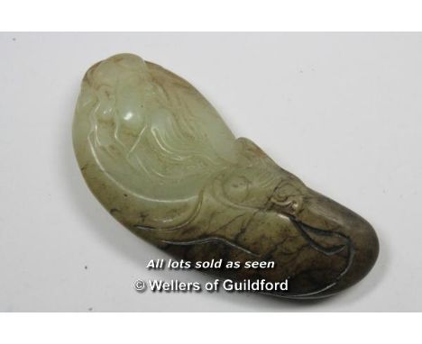 A Chinese jade carving of a sage, 8.5cm.