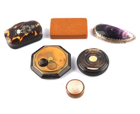 Six 19th century snuff boxes including ; a brass mounted mahogany snuff box of octagonal form, 6.5cm wide, a circular horn sn