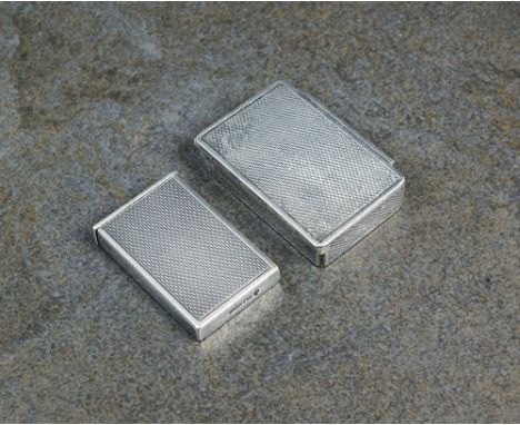 Two white metal engine turned pill boxes, both stamped '925', weight 43g (2)