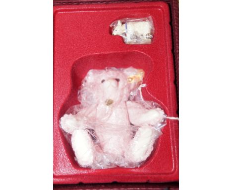 Steiff 1997 UK Exclusive rose bear 1910 polar bear on wheels with box &amp; coa 