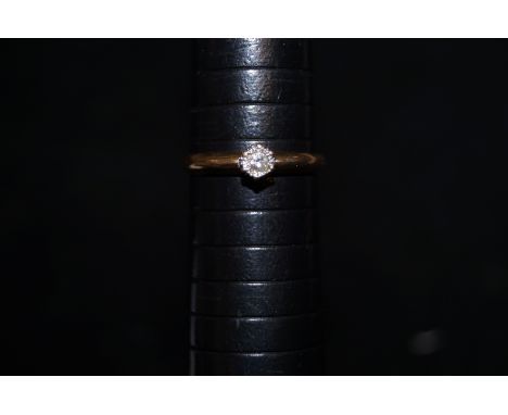 9ct Gold diamond solitaire ring Size P