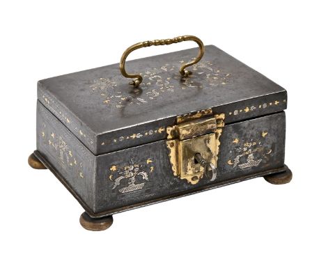 A South East Asian engraved gold, silver and steel damascened casket, 18th c, with gilt brass lock and bun feet, 13cm l  Ligh