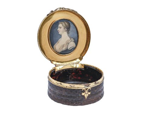 A copper gilt mounted&nbsp; engine turned tortoiseshell snuff box, probably German, mid 18th c, the underside of the lid inse