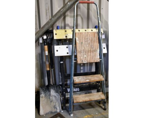 Miscellaneous items, snooker cues, garden tools, step ladders, workmate and drainage rods Mixed condition